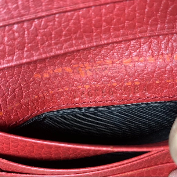Final Price Drop! Authentic Pre owned Vintage Gucci Wallet - Picture 9 of 14